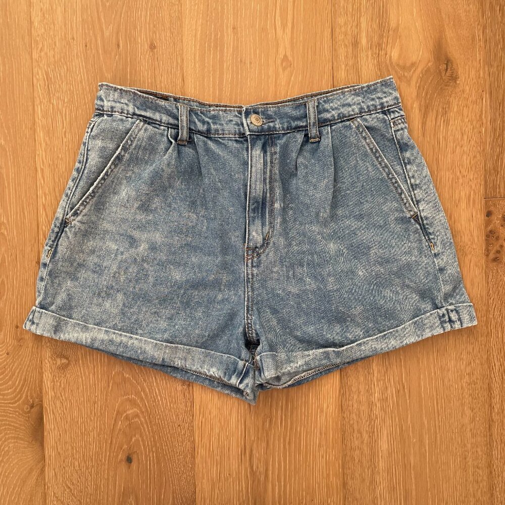 American Eagle Jean Shorts Women 8 Blue Denim Mom Pleated Acid 01237-5319 450 - Picture 4 of 13